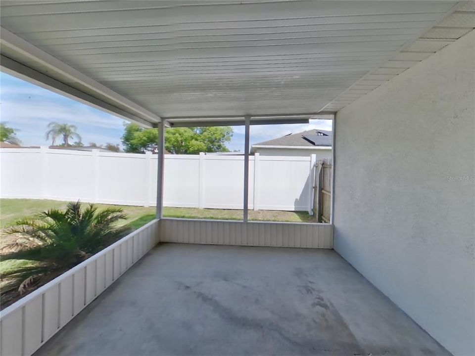 For Rent: $1,979 (3 beds, 2 baths, 1172 Square Feet)