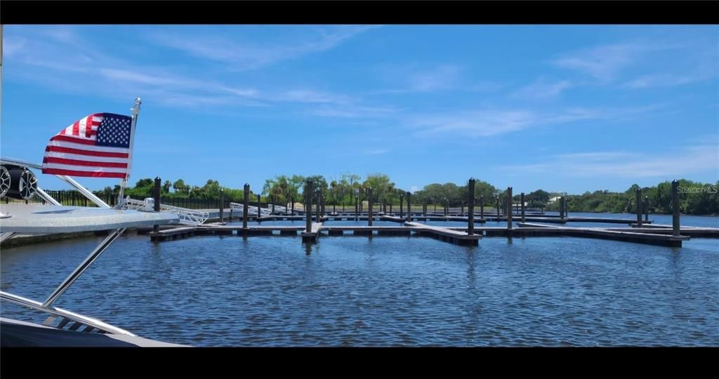 待售: $148,000 (0.14 acres)