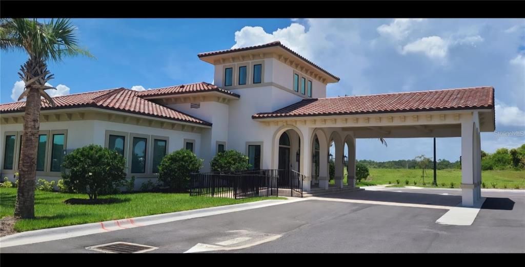 待售: $148,000 (0.14 acres)
