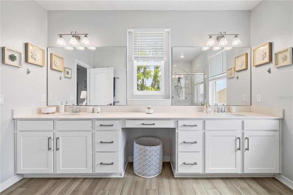 For Sale: $1,190,000 (5 beds, 4 baths, 3693 Square Feet)