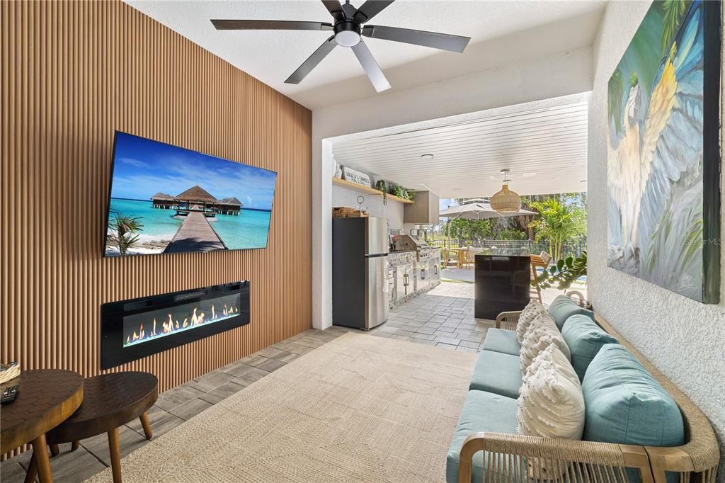 For Sale: $1,190,000 (5 beds, 4 baths, 3693 Square Feet)