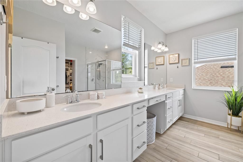 For Sale: $1,190,000 (5 beds, 4 baths, 3693 Square Feet)