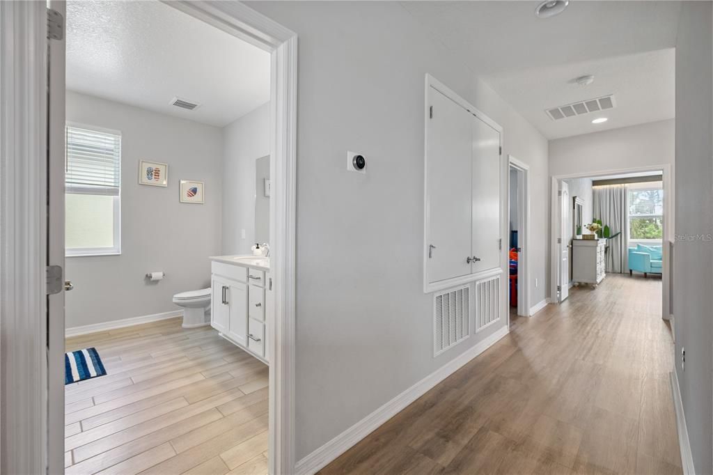 For Sale: $1,190,000 (5 beds, 4 baths, 3693 Square Feet)