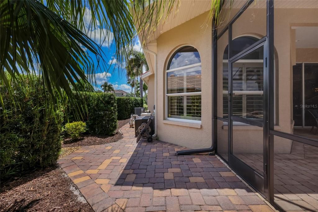 For Sale: $1,625,000 (3 beds, 3 baths, 3152 Square Feet)