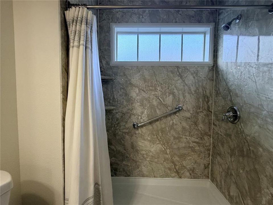 En Renta: $2,000 (2 camas, 2 baños, 1692 Pies cuadrados)