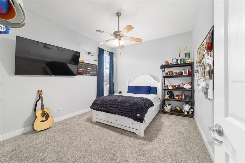 Active With Contract: $619,000 (3 beds, 3 baths, 2740 Square Feet)