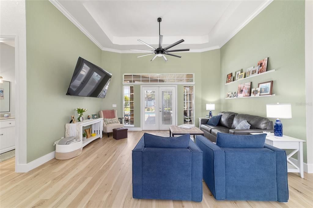 Active With Contract: $619,000 (3 beds, 3 baths, 2740 Square Feet)