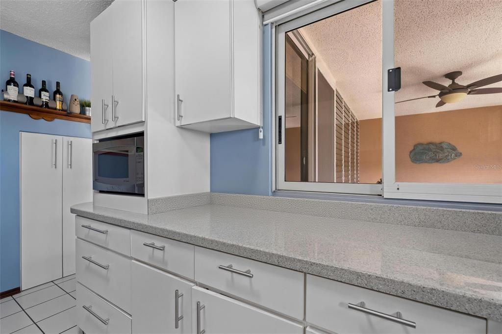 Active With Contract: $299,000 (3 beds, 2 baths, 1612 Square Feet)