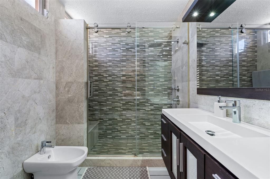 Active With Contract: $299,000 (3 beds, 2 baths, 1612 Square Feet)