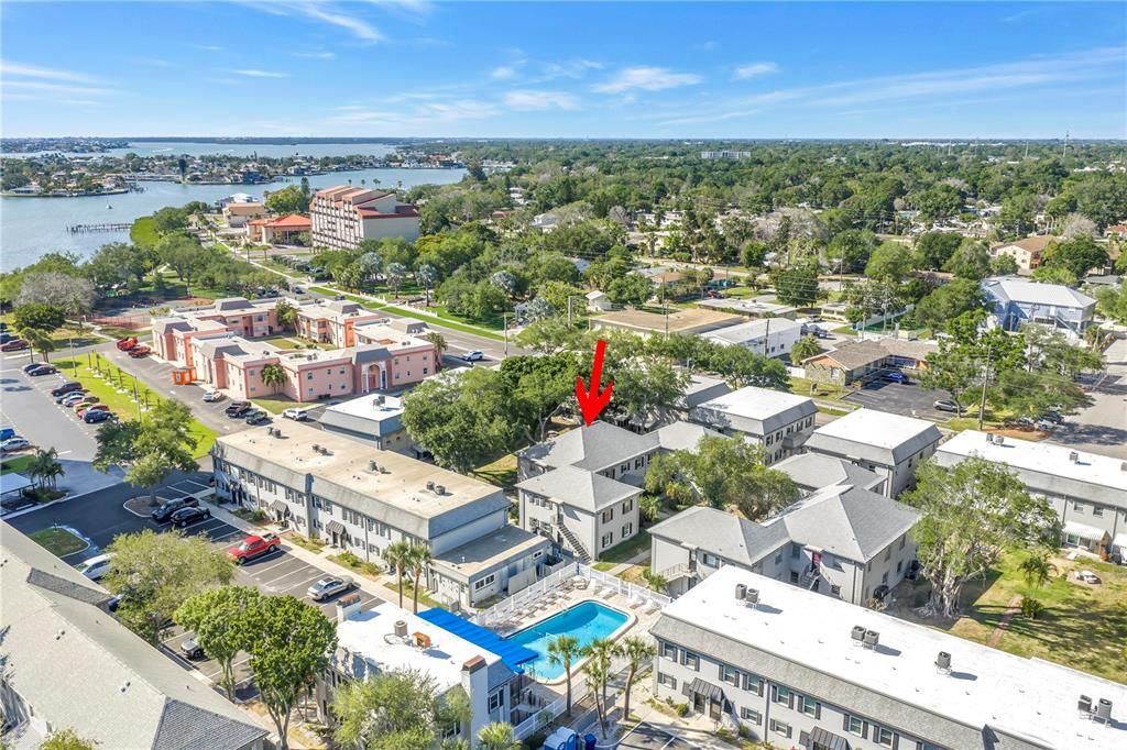 На продажу: $129,000 (1 спален, 1 ванн, 732 Квадратных фут)