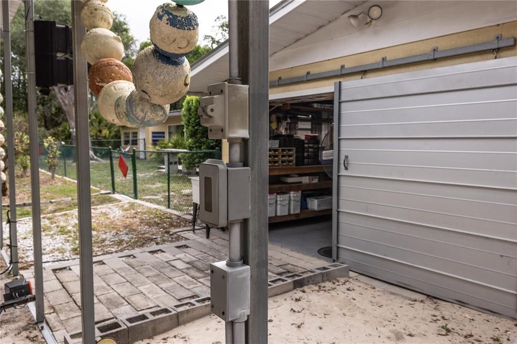 На продажу: $299,000 (2 спален, 2 ванн, 1198 Квадратных фут)
