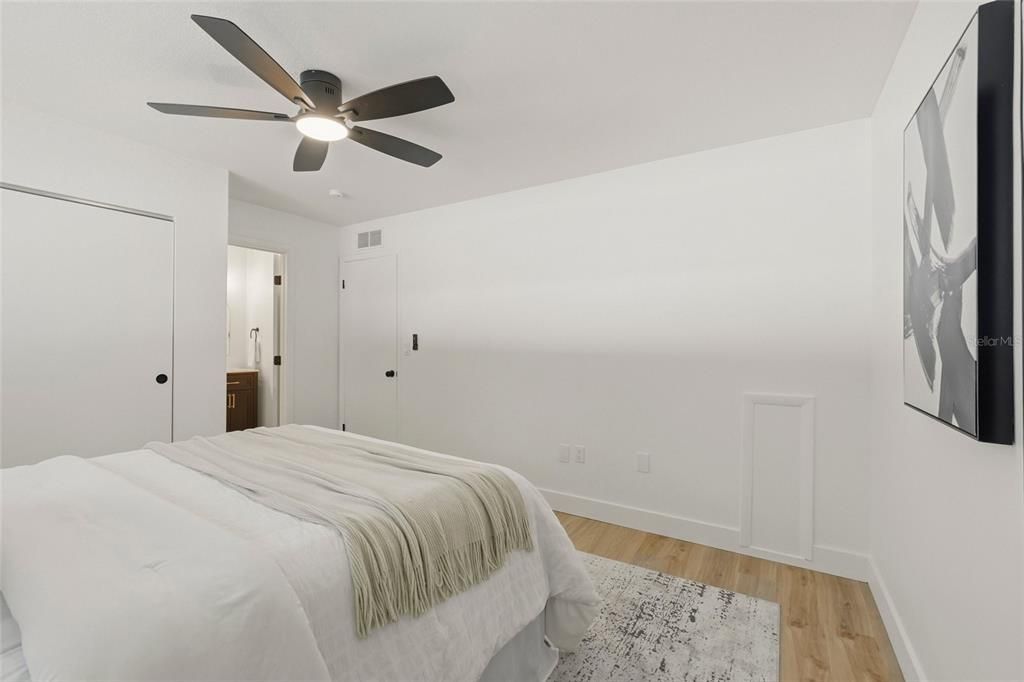 Activo con contrato: $550,000 (3 camas, 2 baños, 1540 Pies cuadrados)