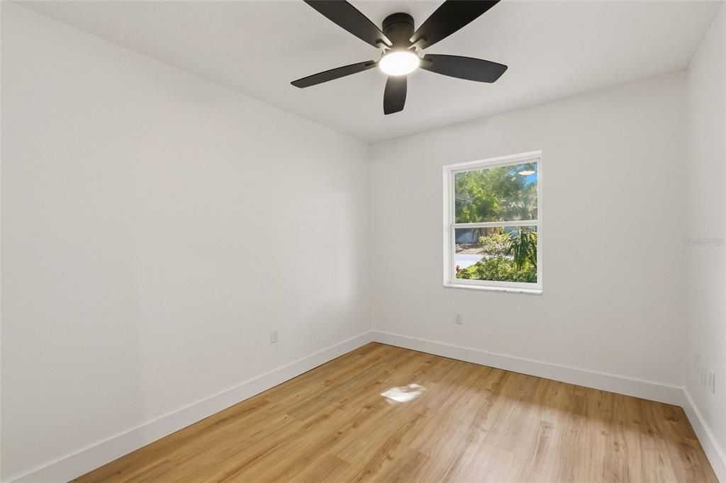 Activo con contrato: $550,000 (3 camas, 2 baños, 1540 Pies cuadrados)