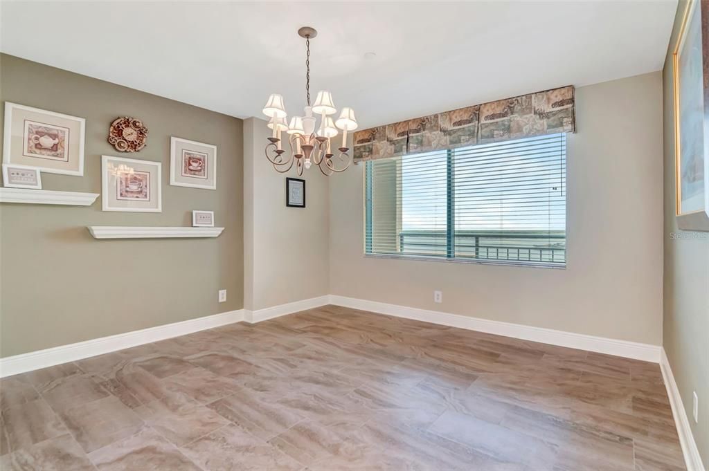 For Sale: $2,699,000 (4 beds, 3 baths, 3168 Square Feet)