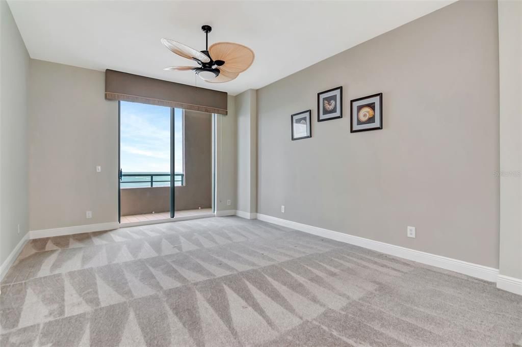 For Sale: $2,699,000 (4 beds, 3 baths, 3168 Square Feet)