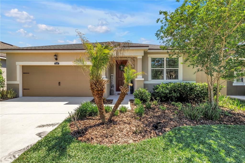 Active With Contract: $359,000 (3 beds, 2 baths, 1773 Square Feet)
