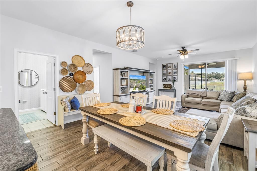 Active With Contract: $359,000 (3 beds, 2 baths, 1773 Square Feet)