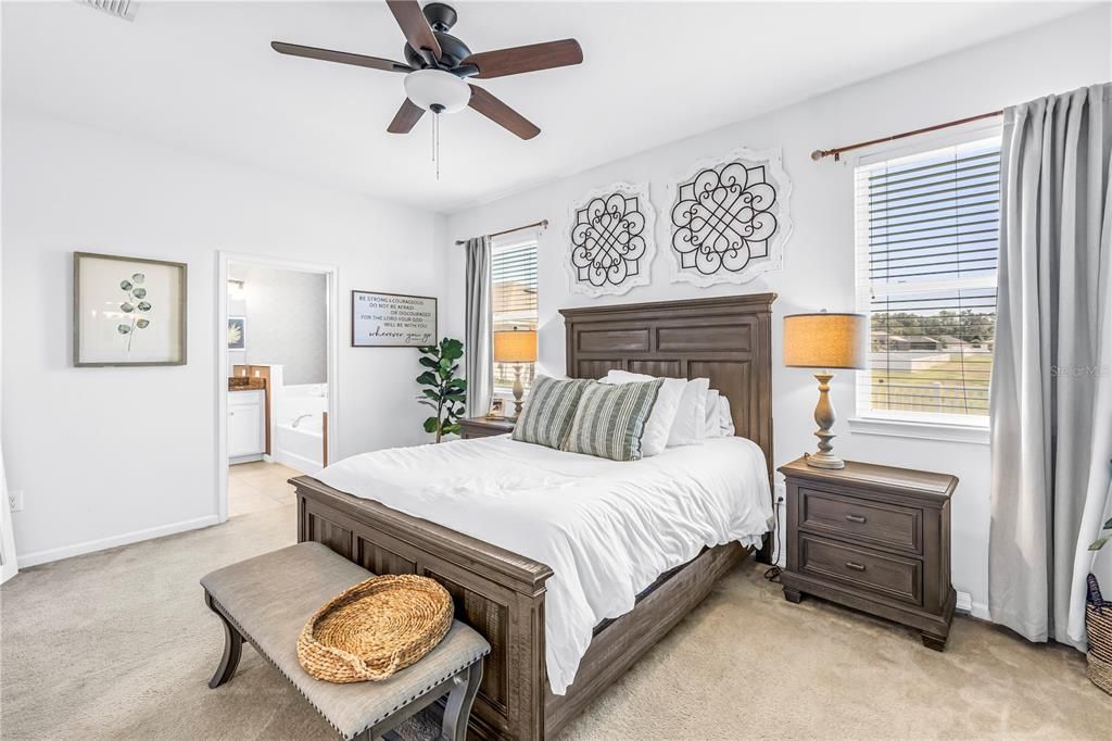 Active With Contract: $359,000 (3 beds, 2 baths, 1773 Square Feet)