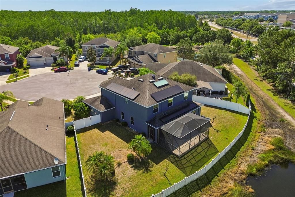 В аренду: $3,800 (6 спален, 3 ванн, 3127 Квадратных фут)