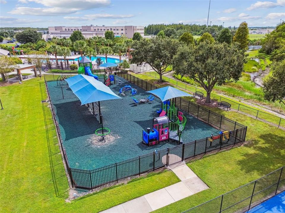 В аренду: $3,800 (6 спален, 3 ванн, 3127 Квадратных фут)