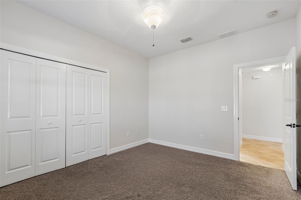 В аренду: $3,800 (6 спален, 3 ванн, 3127 Квадратных фут)