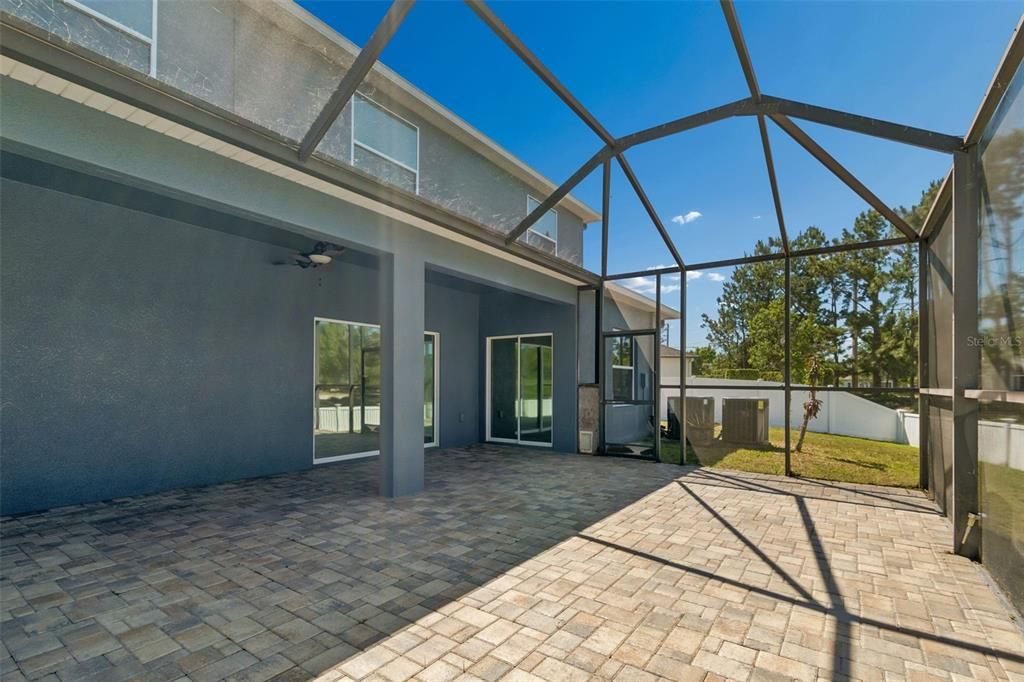 В аренду: $3,800 (6 спален, 3 ванн, 3127 Квадратных фут)