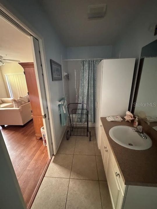 En Venta: $110,000 (2 camas, 2 baños, 924 Pies cuadrados)