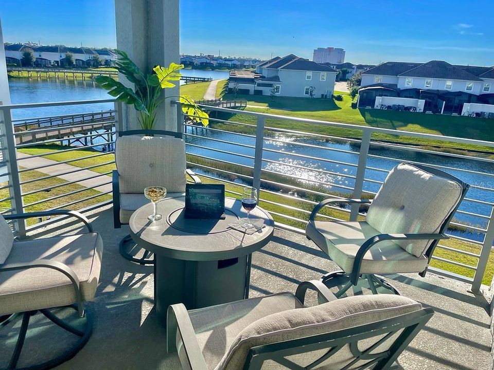 En Venta: $375,000 (3 camas, 2 baños, 1329 Pies cuadrados)