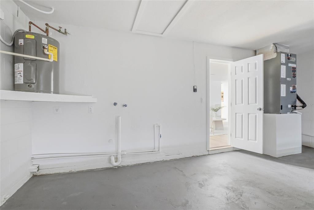 Activo con contrato: $499,900 (4 camas, 2 baños, 1419 Pies cuadrados)