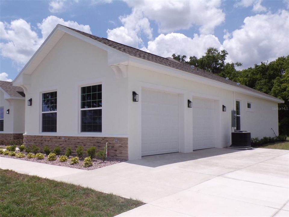 For Sale: $554,900 (4 beds, 3 baths, 2480 Square Feet)