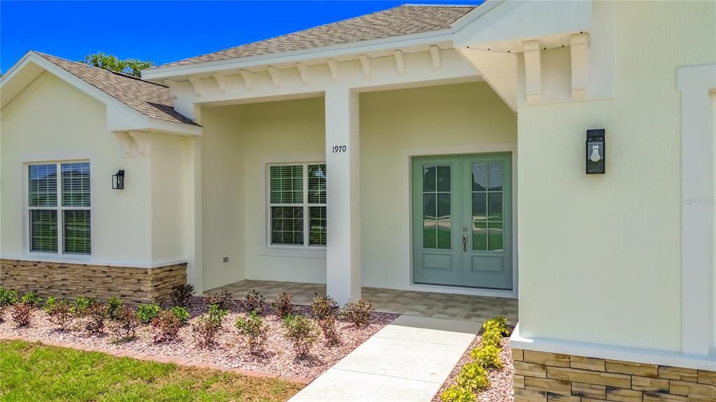 For Sale: $554,900 (4 beds, 3 baths, 2480 Square Feet)