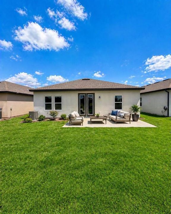 Active With Contract: $2,600 (4 beds, 2 baths, 1932 Square Feet)