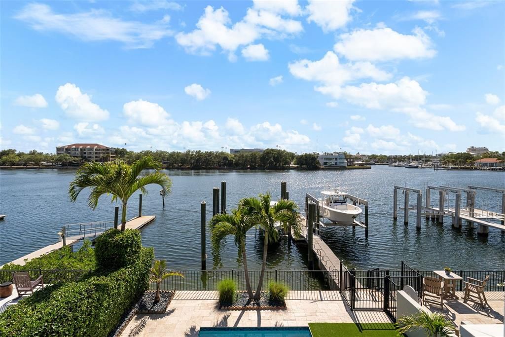 En Venta: $3,799,000 (4 camas, 4 baños, 3524 Pies cuadrados)