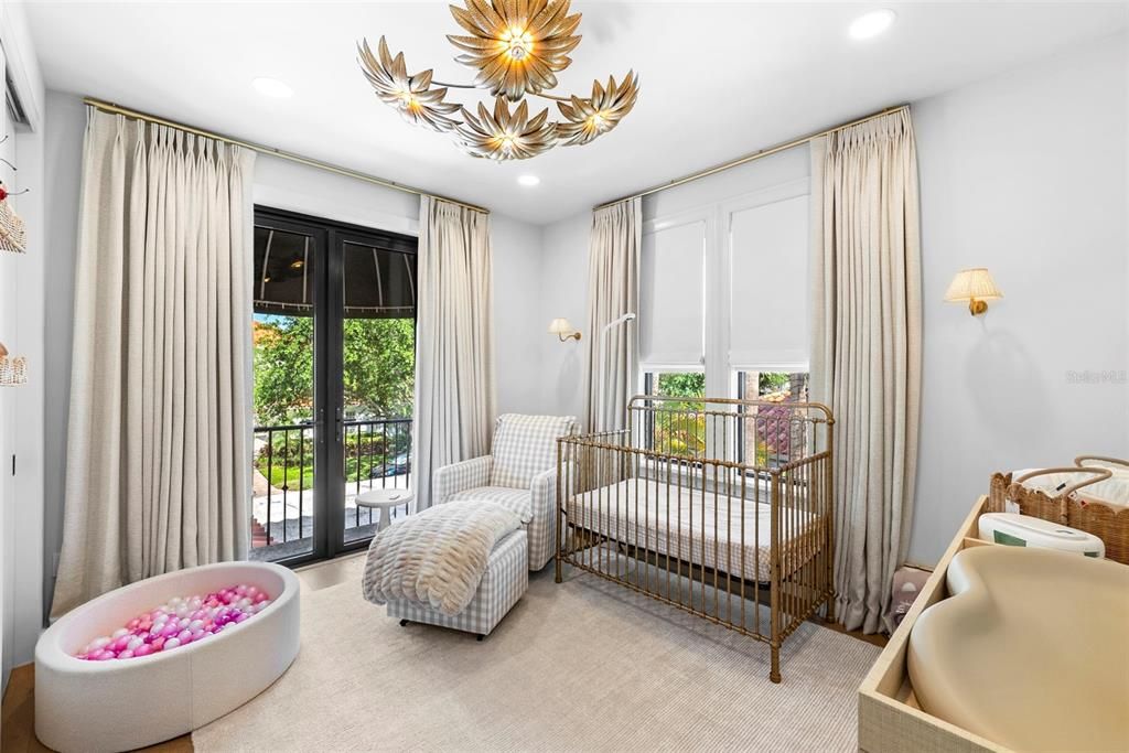 En Venta: $3,799,000 (4 camas, 4 baños, 3524 Pies cuadrados)