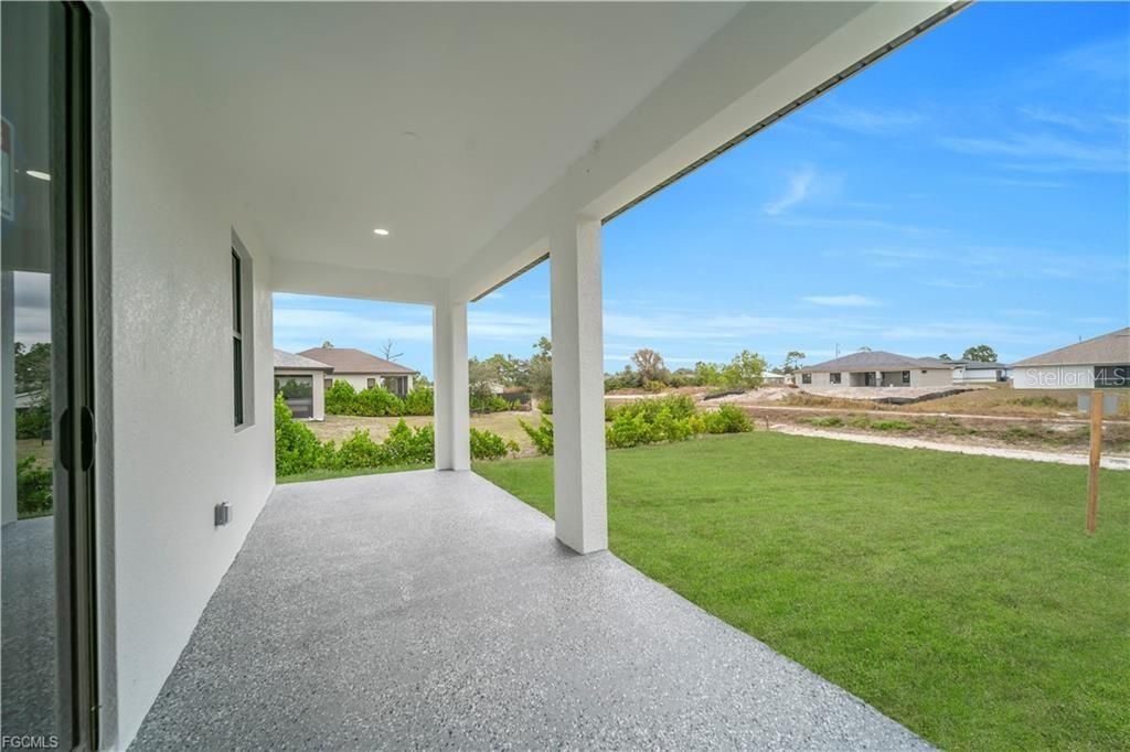 En Venta: $320,000 (3 camas, 2 baños, 1536 Pies cuadrados)