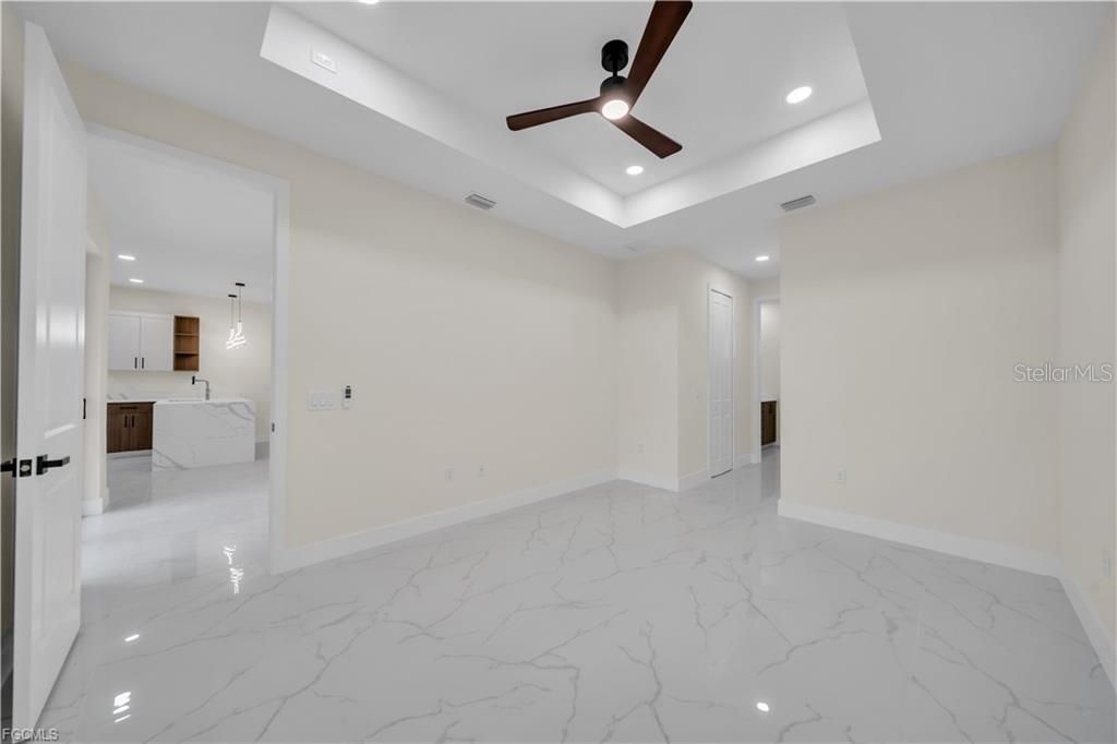 En Venta: $320,000 (3 camas, 2 baños, 1536 Pies cuadrados)