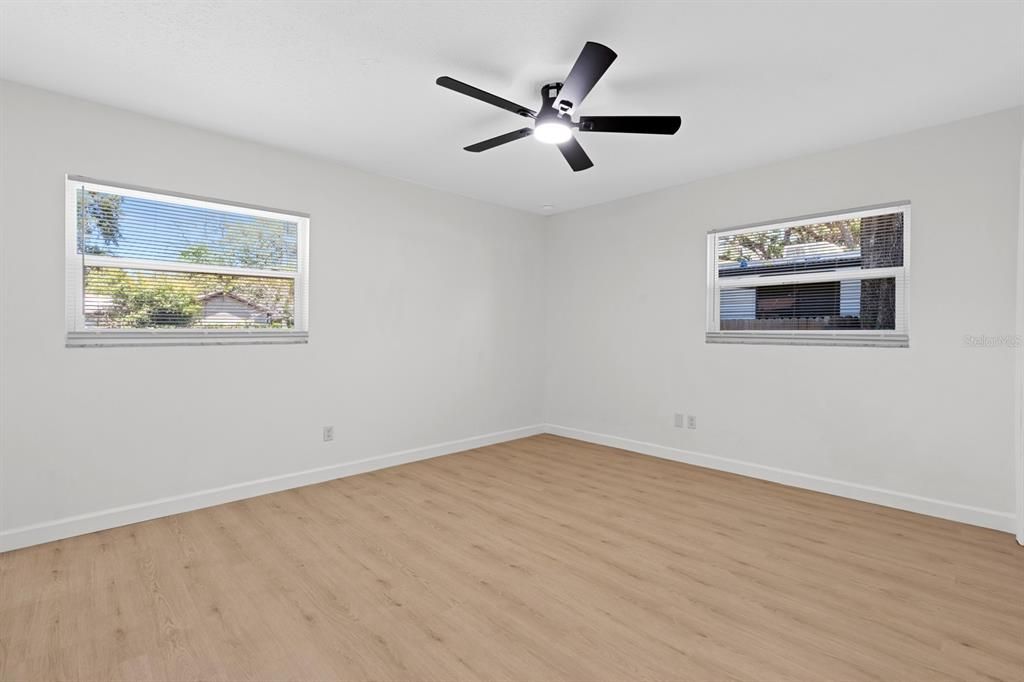 Active With Contract: $429,000 (4 beds, 2 baths, 1805 Square Feet)
