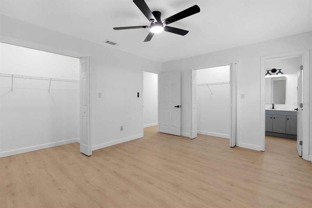 Active With Contract: $429,000 (4 beds, 2 baths, 1805 Square Feet)