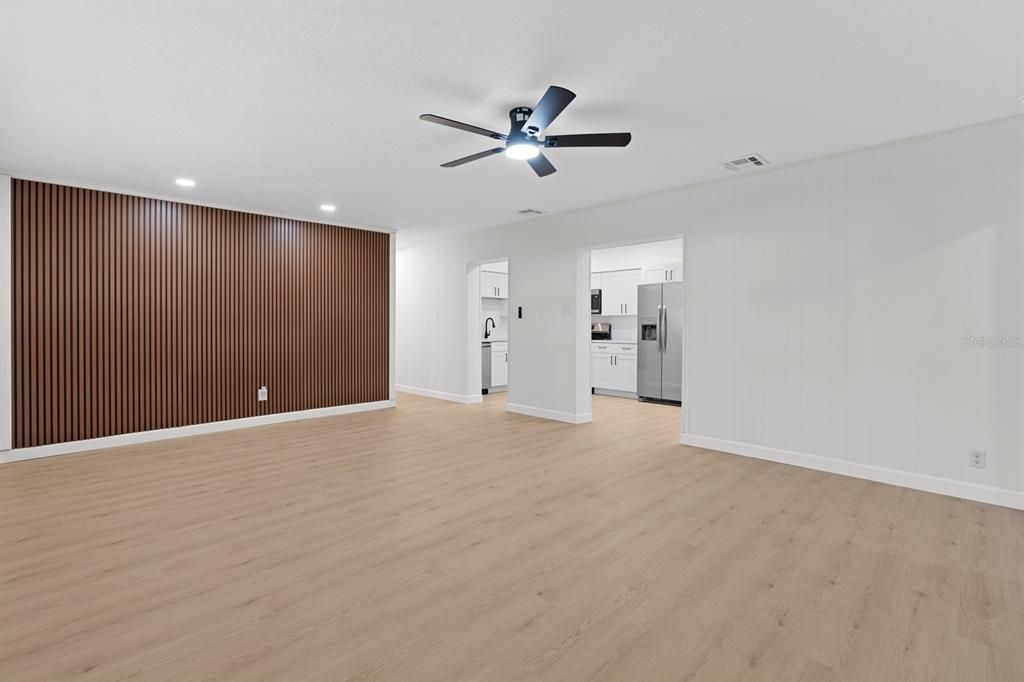 Active With Contract: $429,000 (4 beds, 2 baths, 1805 Square Feet)