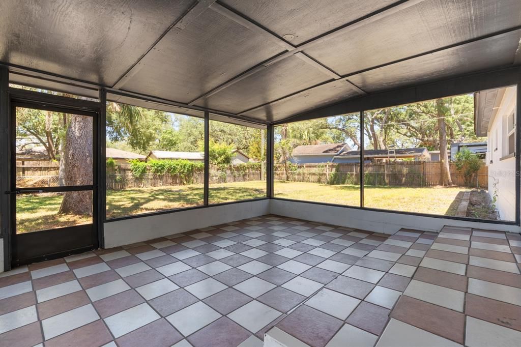 Active With Contract: $429,000 (4 beds, 2 baths, 1805 Square Feet)