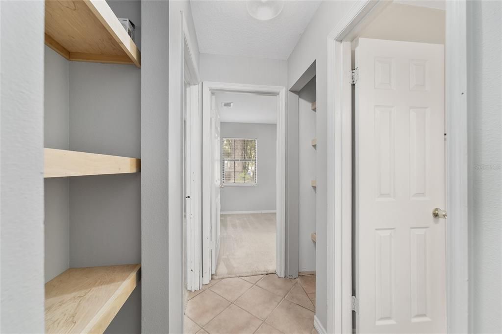 Activo con contrato: $245,000 (4 camas, 2 baños, 1454 Pies cuadrados)