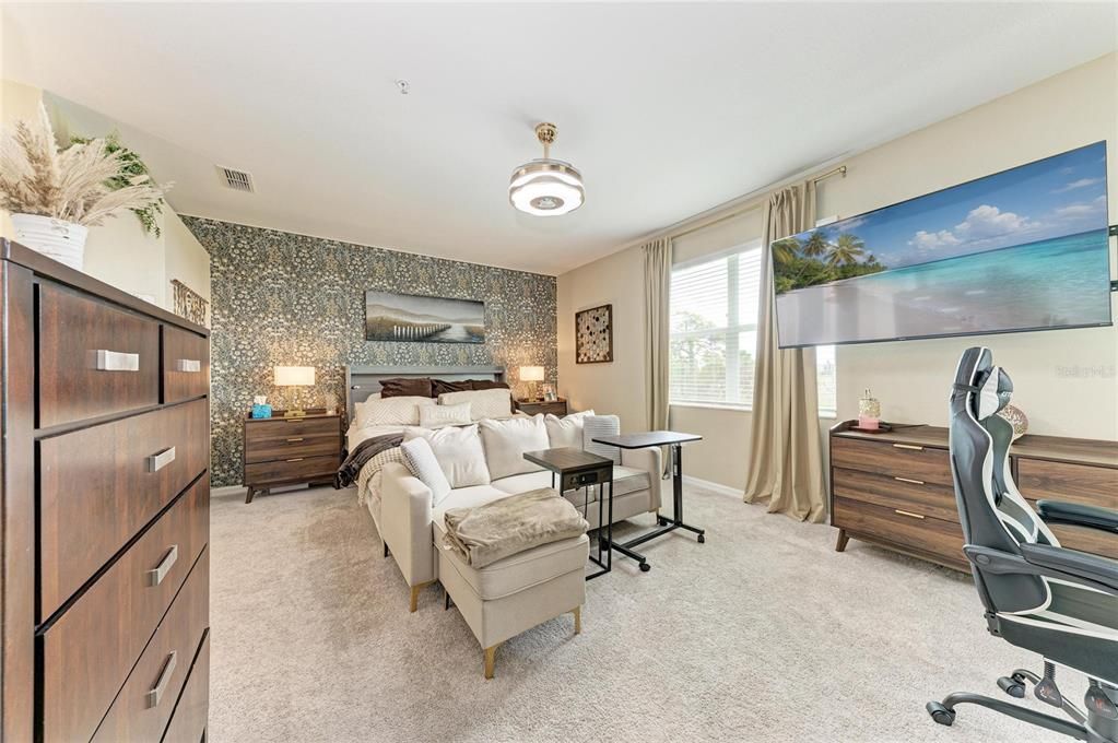 For Rent: $4,000 (3 beds, 2 baths, 2291 Square Feet)