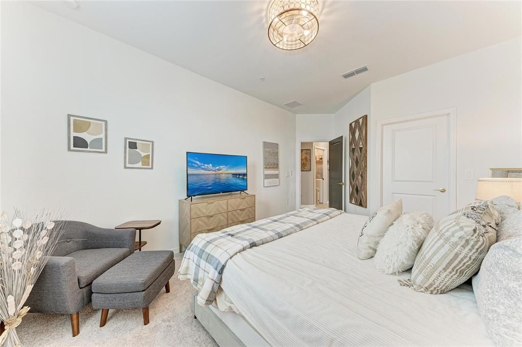 For Rent: $4,000 (3 beds, 2 baths, 2291 Square Feet)