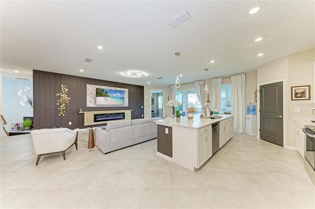 For Rent: $4,000 (3 beds, 2 baths, 2291 Square Feet)