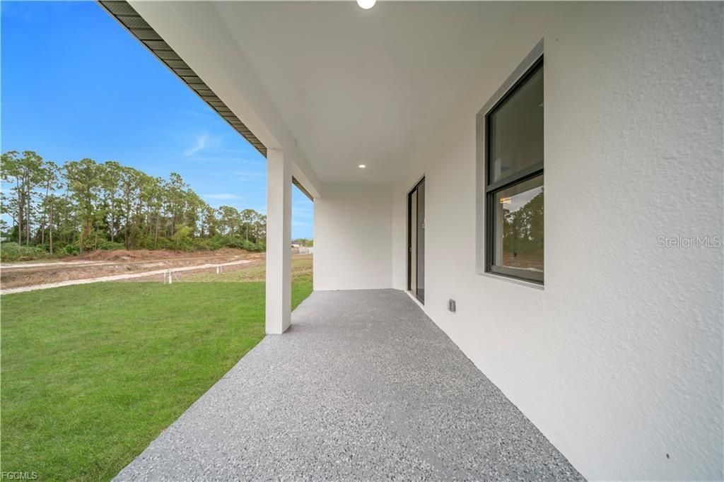 En Venta: $320,000 (3 camas, 2 baños, 1536 Pies cuadrados)