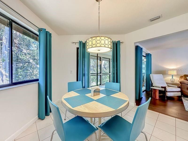 En Venta: $199,900 (2 camas, 2 baños, 1177 Pies cuadrados)