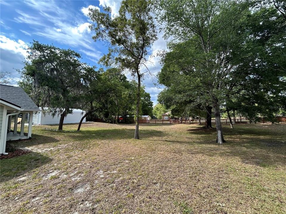 En Venta: $449,500 (3 camas, 2 baños, 1946 Pies cuadrados)