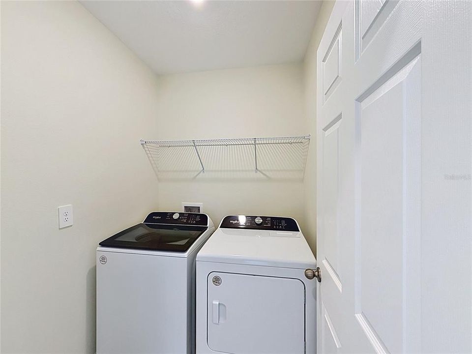 For Rent: $2,250 (4 beds, 2 baths, 1600 Square Feet)