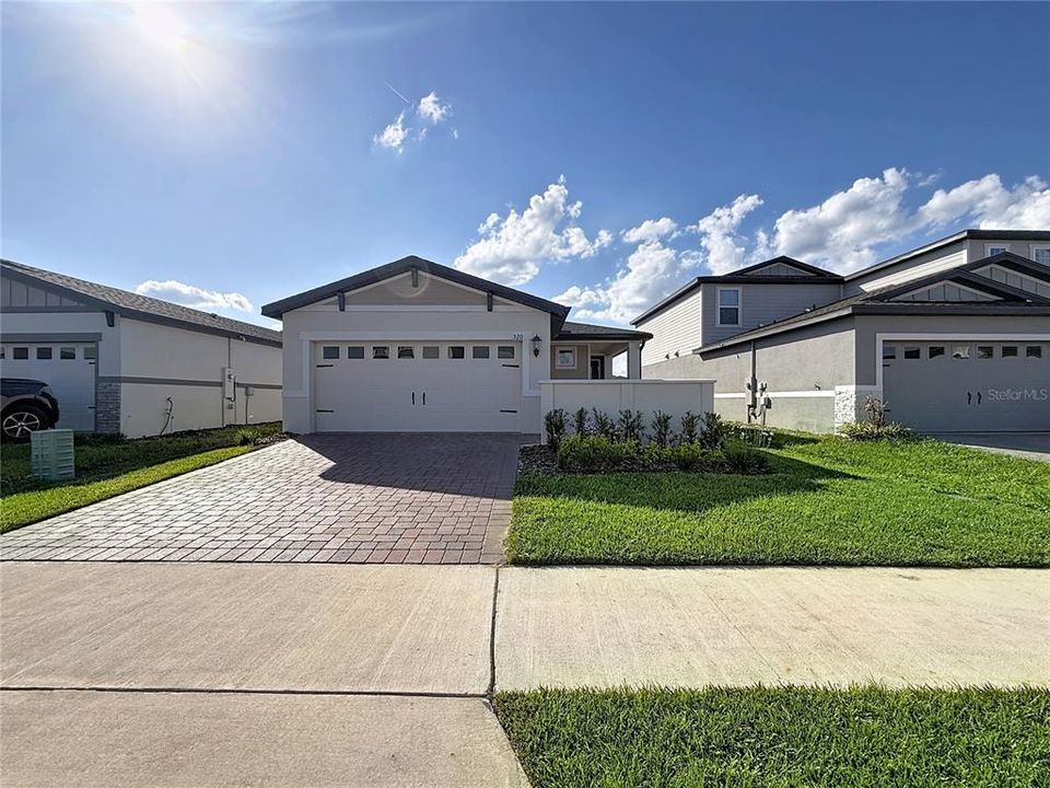 For Rent: $2,250 (4 beds, 2 baths, 1600 Square Feet)