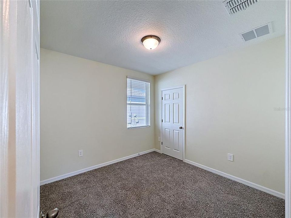 For Rent: $2,250 (4 beds, 2 baths, 1600 Square Feet)